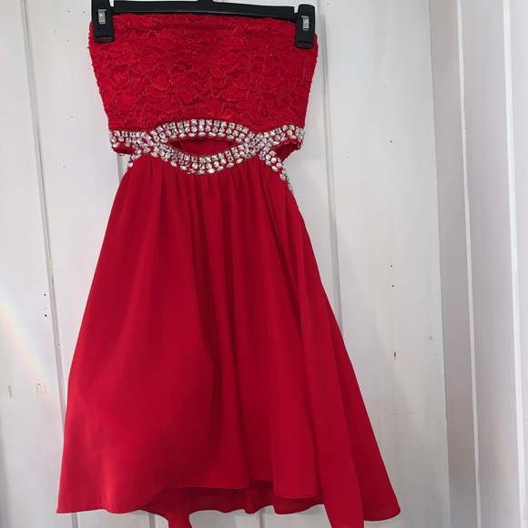 Red Prom Dress - Picture 1 of 3